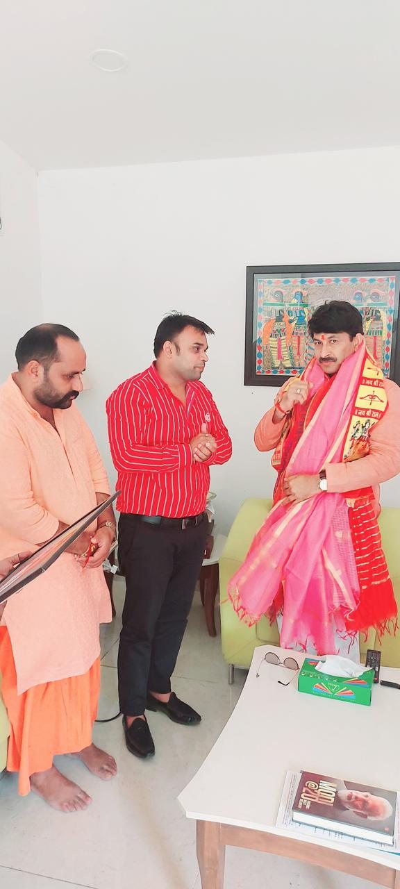 With Shri Manoj Tiwari Ji